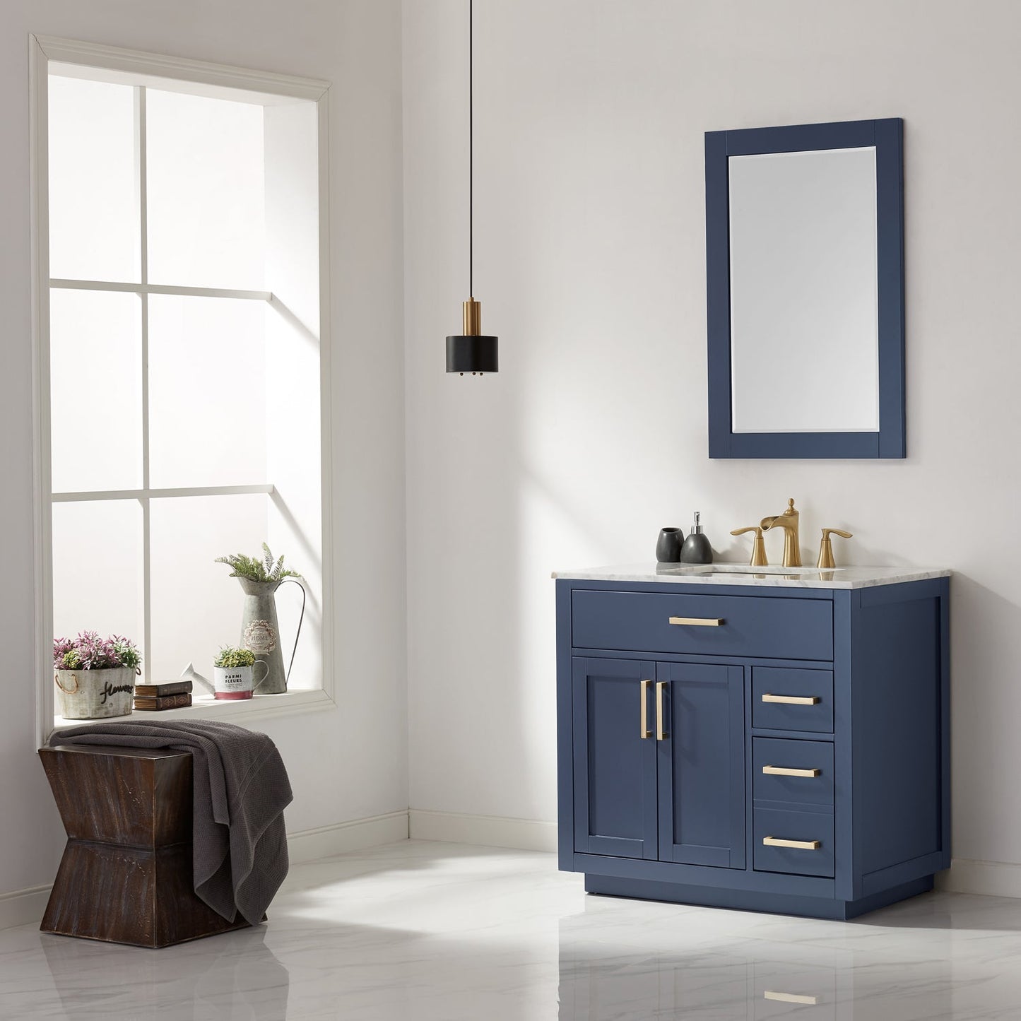 Ivy 36" Single Vanity with Top