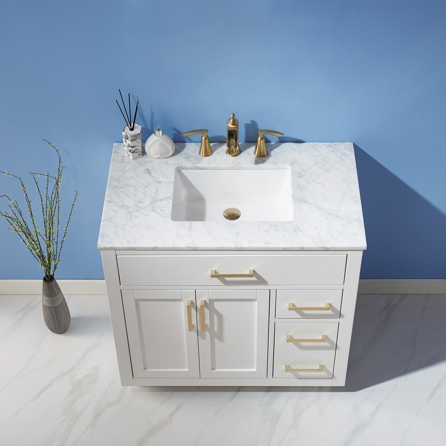 Ivy 36" Single Vanity with Top