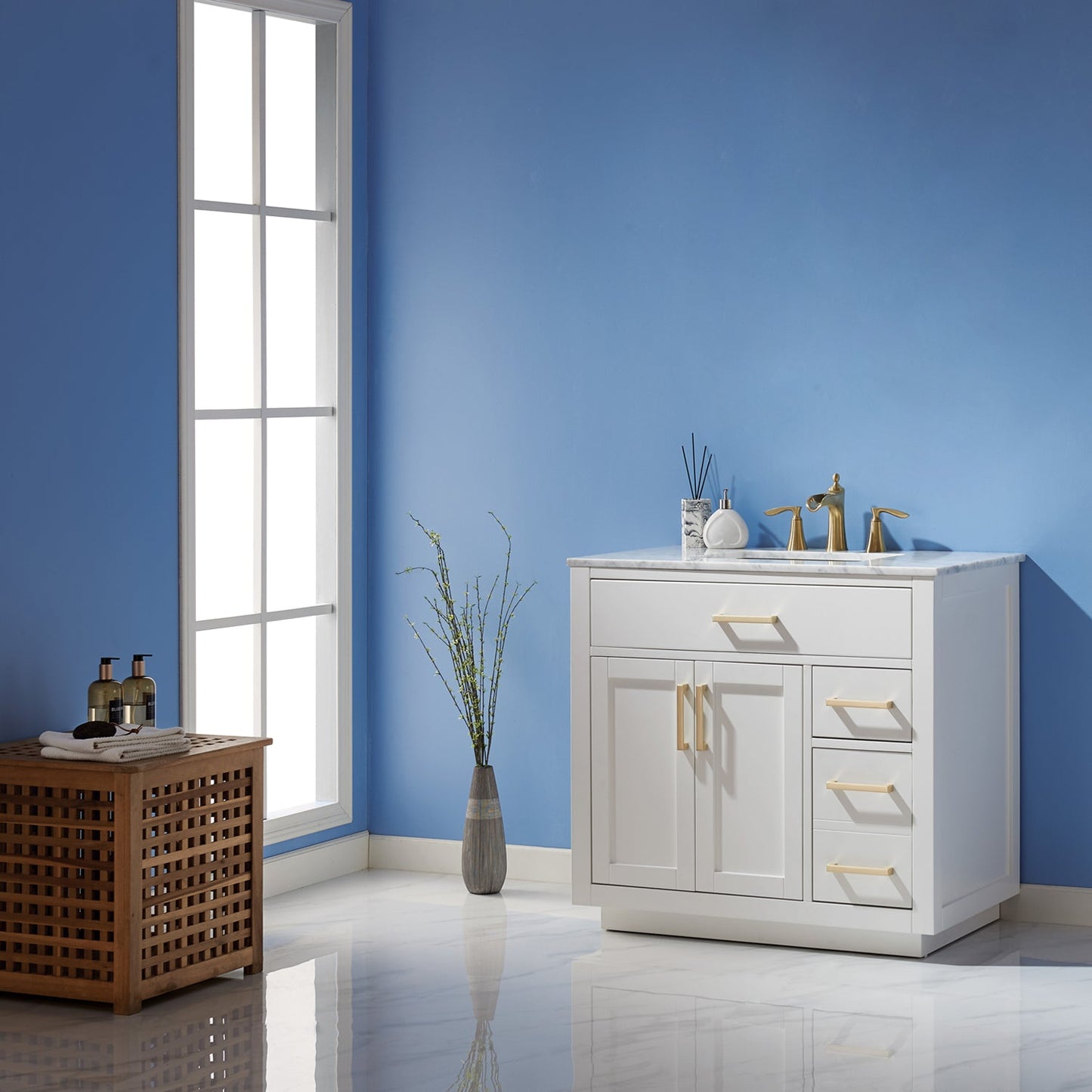 Ivy 36" Single Vanity with Top