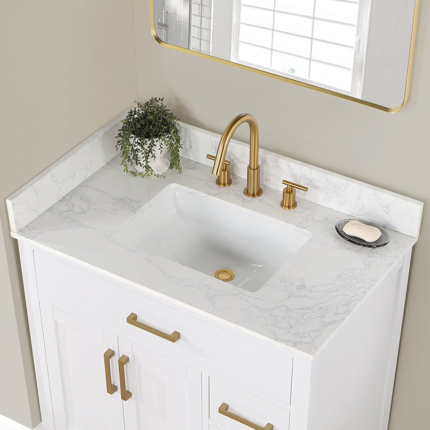 Gavino 36" Single Vanity with Top