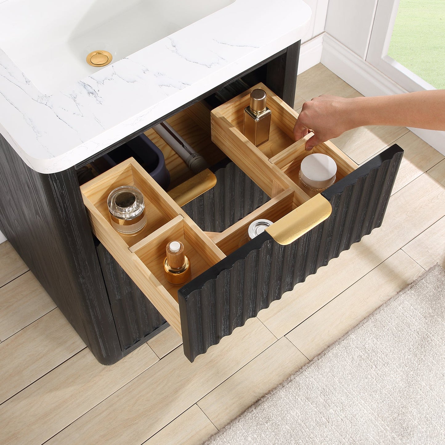 Cádiz 24in. Free-standing Single Bathroom Vanity in Fir Wood Black with Composite Top in Lightning White