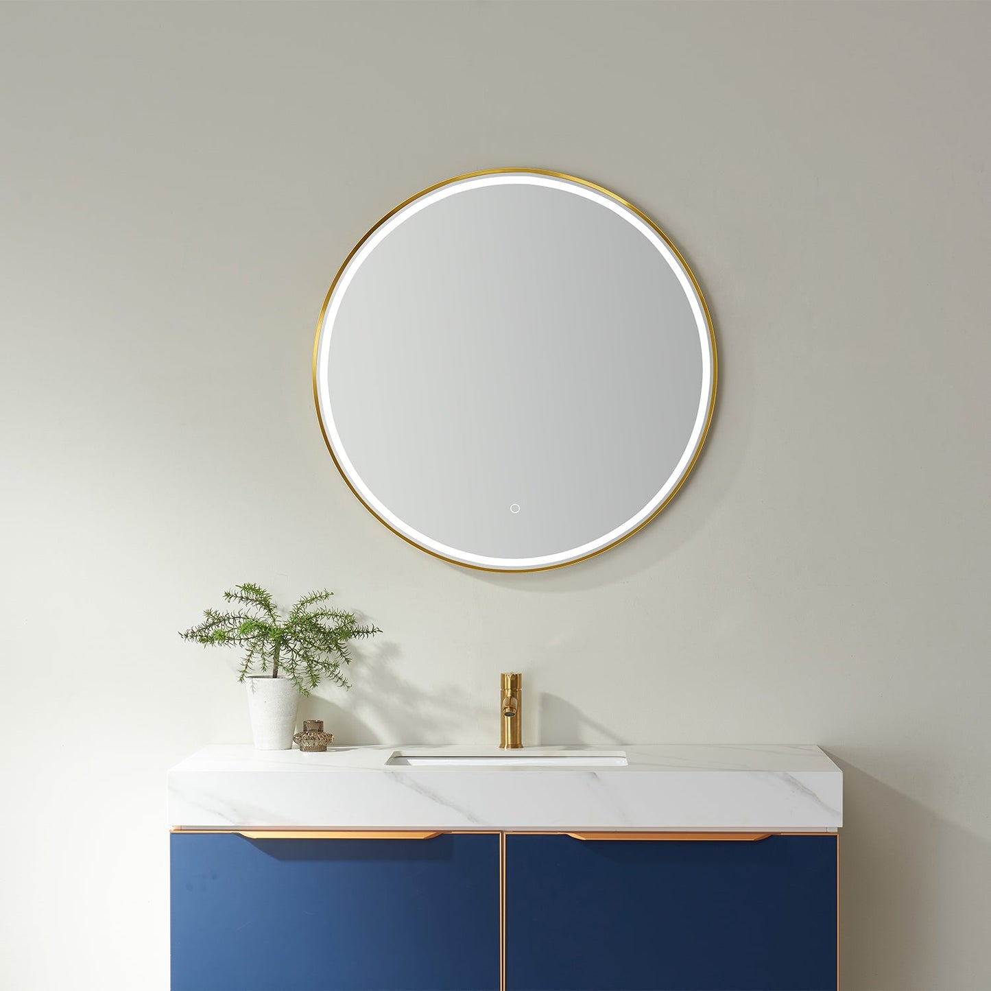 Campobasso 32" Round LED Lighted Accent Bathroom/Vanity Wall Mirror