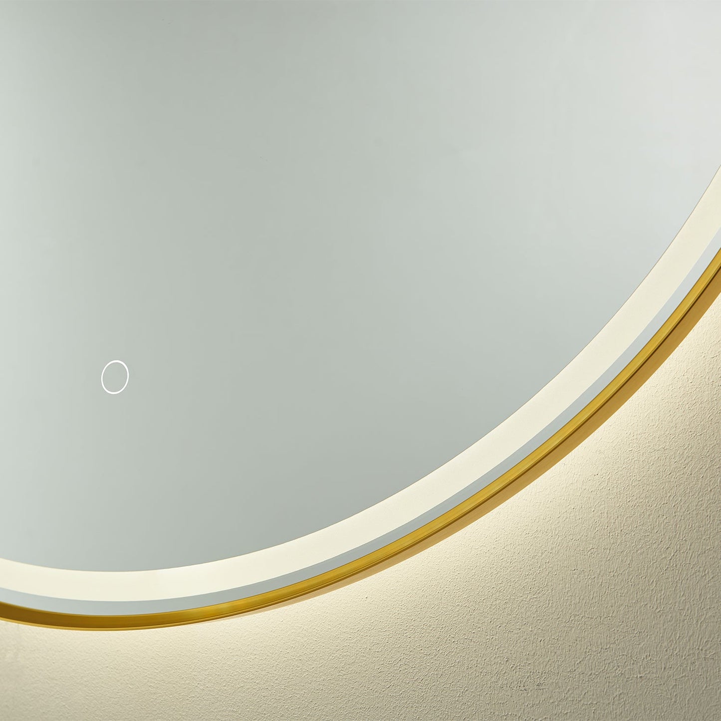 Campobasso 32" Round LED Lighted Accent Bathroom/Vanity Wall Mirror