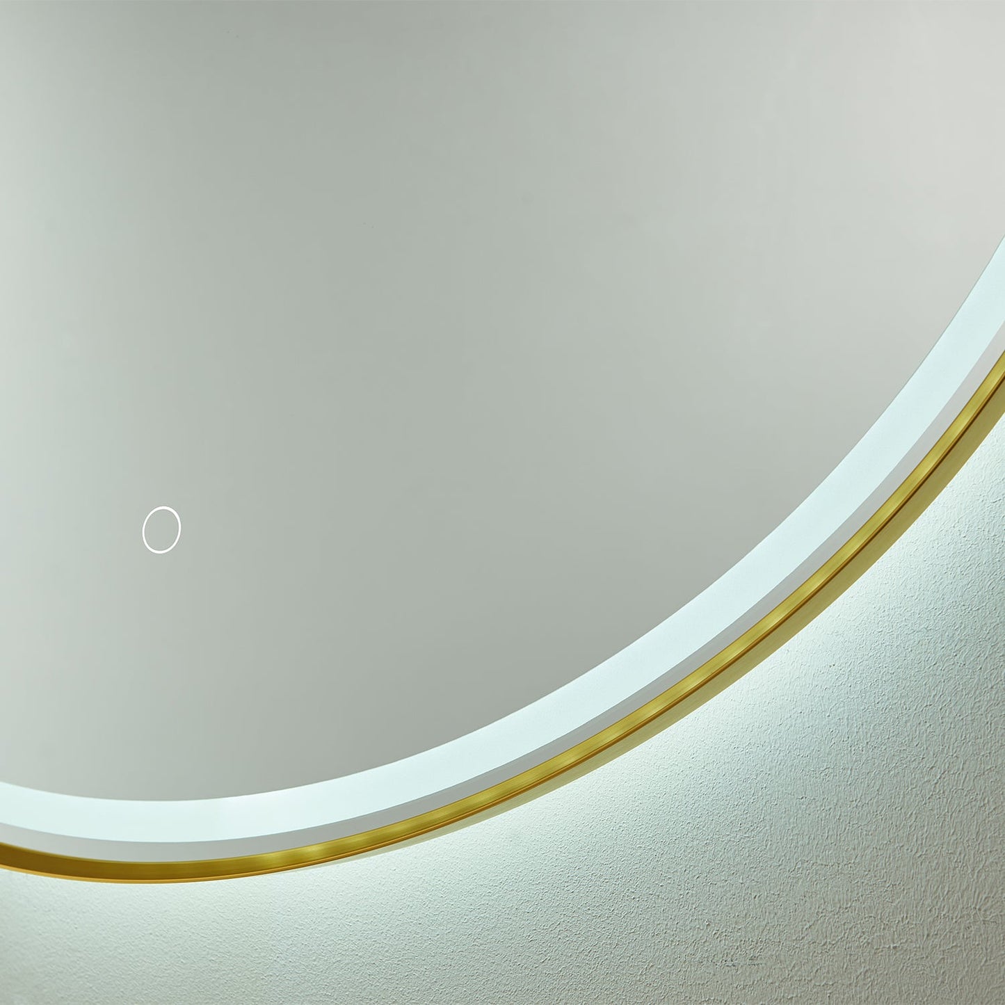 Campobasso 32" Round LED Lighted Accent Bathroom/Vanity Wall Mirror